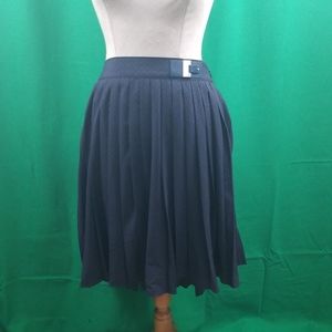 Polka dot skirt pleated